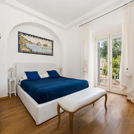 Faraglioni Sorrento